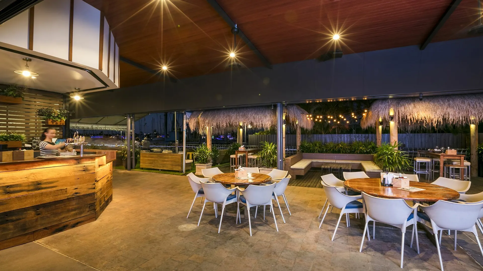 Nightcap At Kawana Waters Hotel