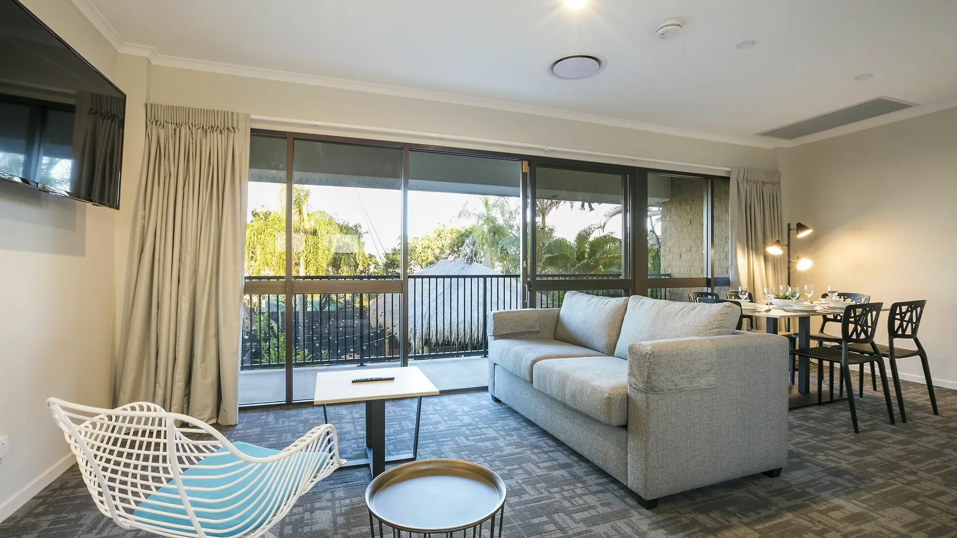 Nightcap At Kawana Waters Hotel Australia