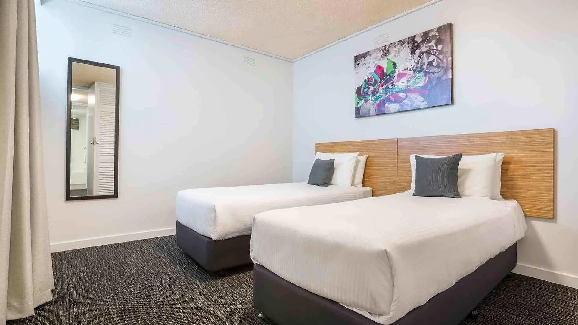 ***  Nightcap At Kawana Waters Hotel Australia